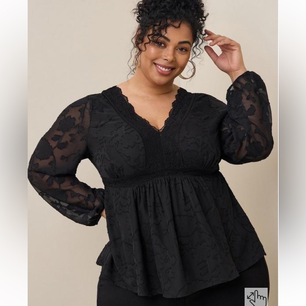 Babydoll Clip Floral Long Sleeve Top C3